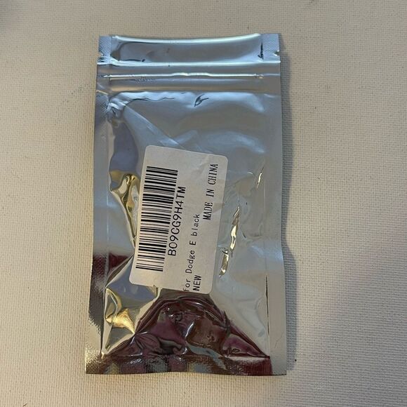 Dodge Logo Valve Stem Caps in Black set of 4 NWT - Picture 4 of 5